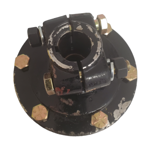 40 HP Slip Clutch With 1 3/8" Round Female And 1 3/8" 6 Male B4156 Bare-co 40 HP Slip Clutch Part No: B4156 Diameter: 6" 1 3/8" Round Bore Female 1 3/8" x 6 Spline Male 3/8" Keyway